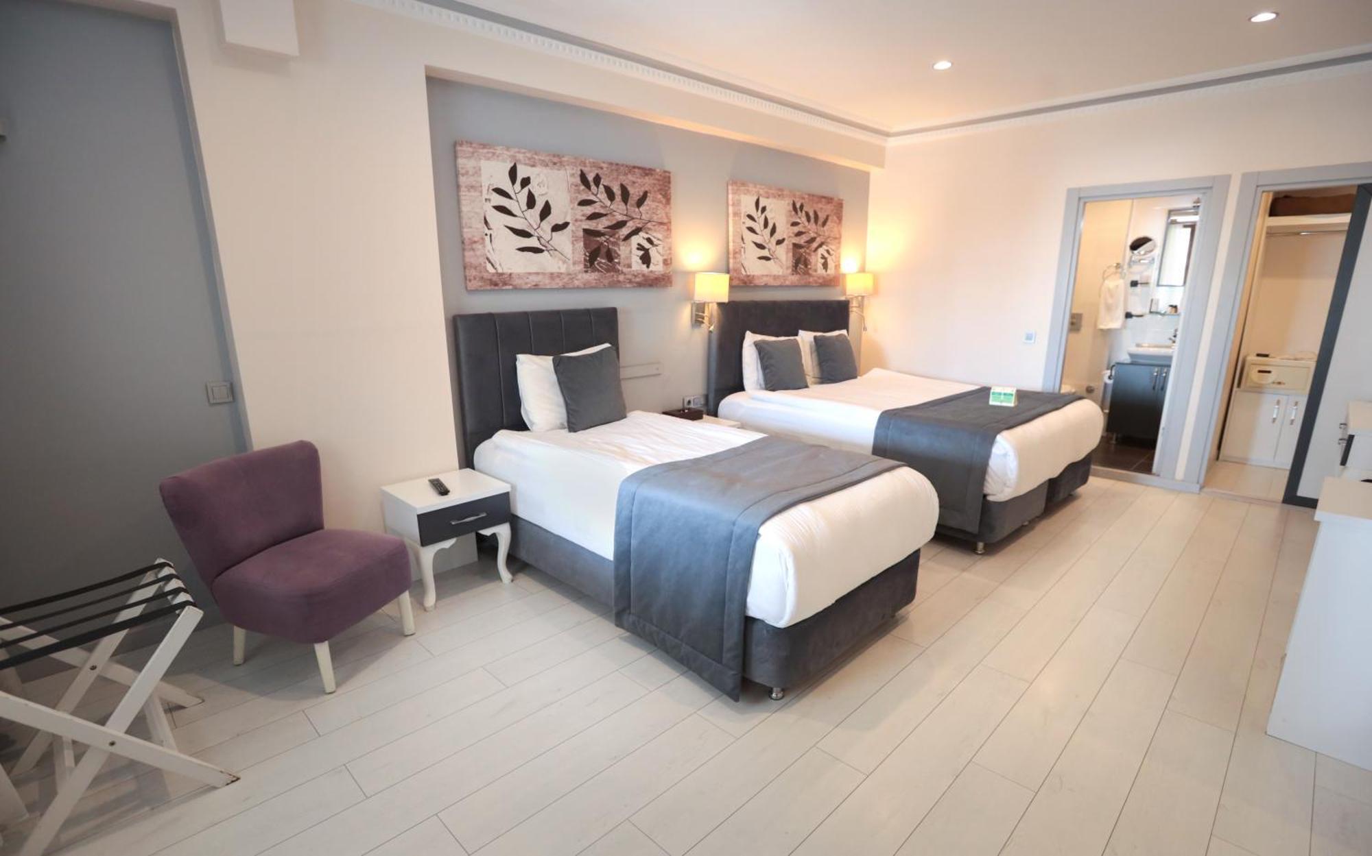 Skalion Hotel Istanbul Exterior photo